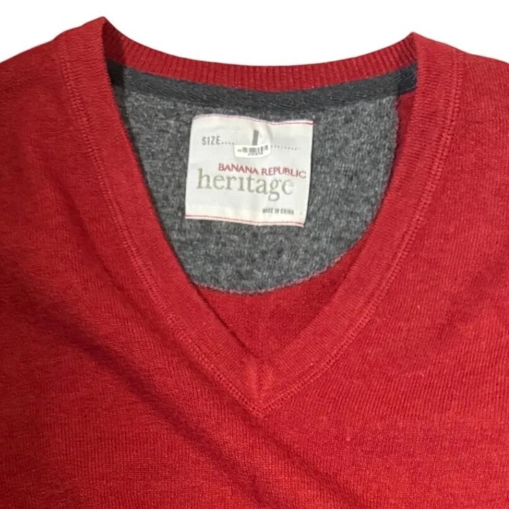 Banana Republic‎ Heritage Red Wool V Neck Long Sleeve Sweater Men's Size L